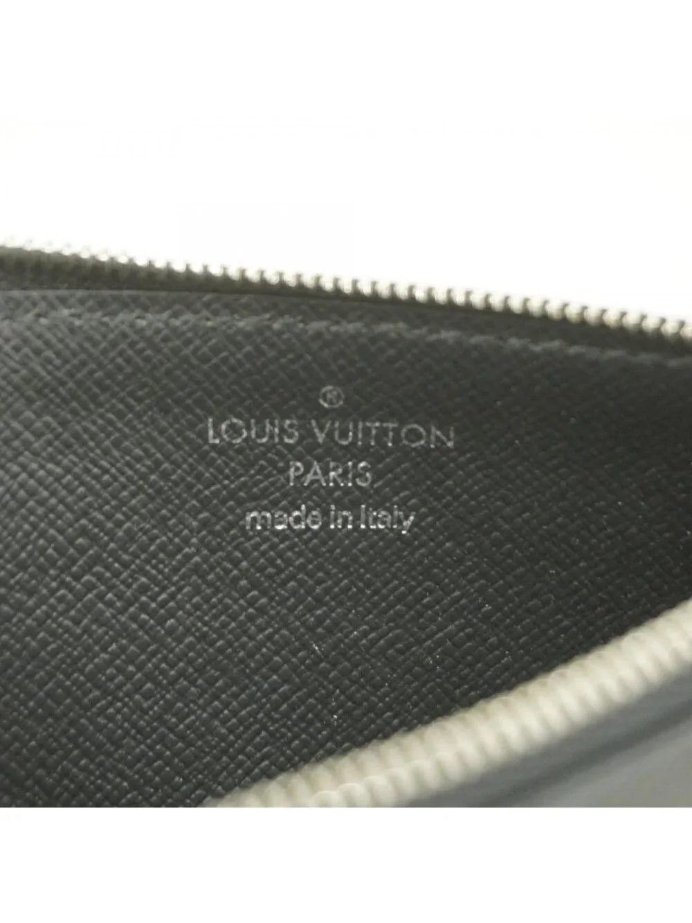 Louis Vuitton Coin Case Taiga Card Holder Ardoise